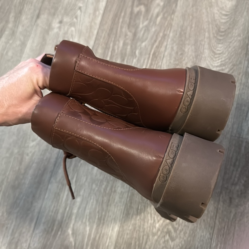 NEW Coach Citysole signature brown embossed leather boots men’s sz 8.5D - Picture 3 of 11